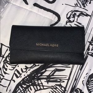 Michael Kors Tri fold wallet